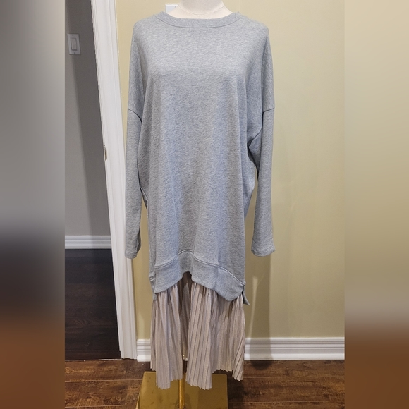ZARA sweatshirt midi dress with metallic skirt in size M - Picture 2 of 7